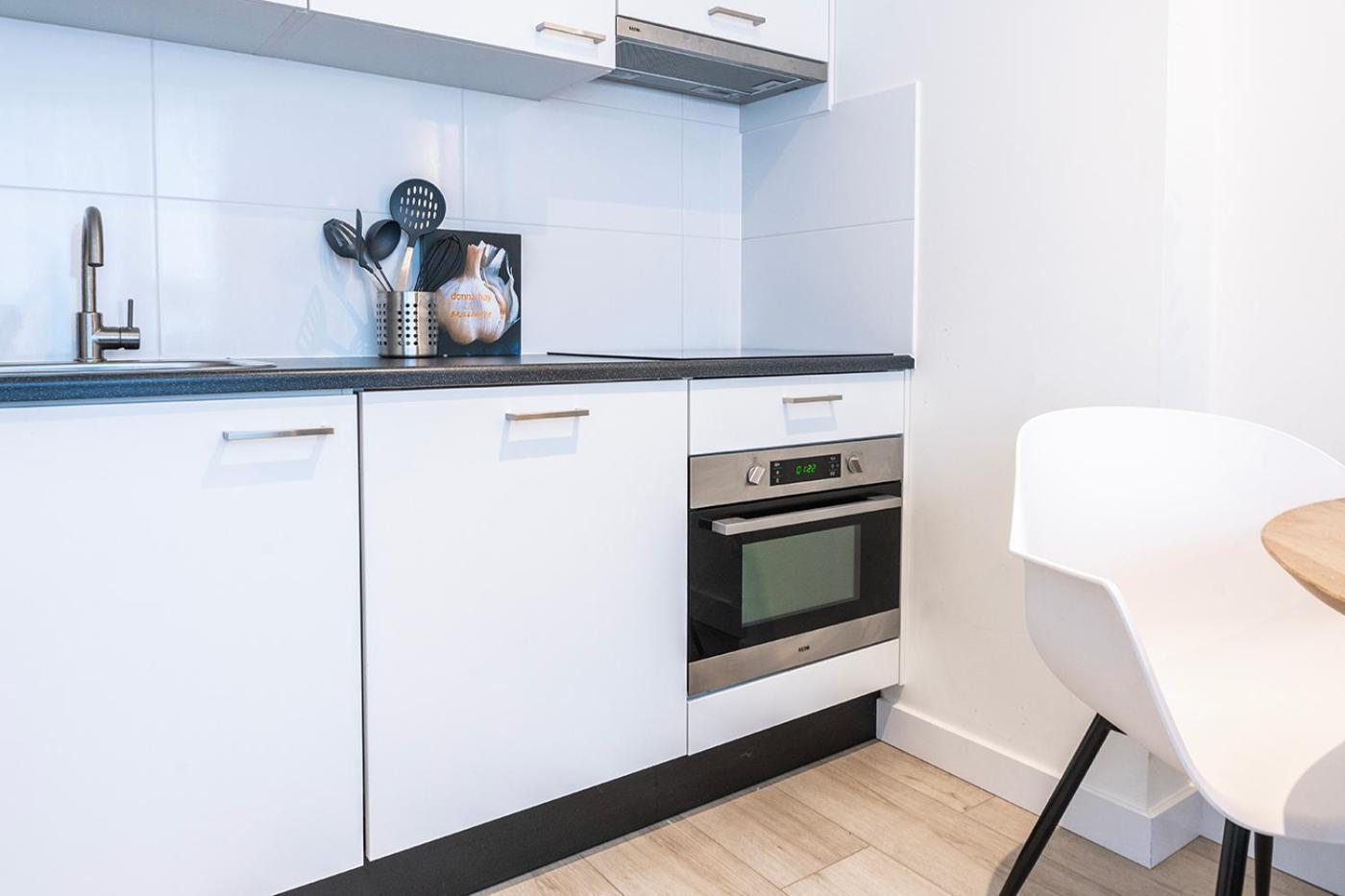 Appartement New Kitchen, Vibrant Close To Supermarket *